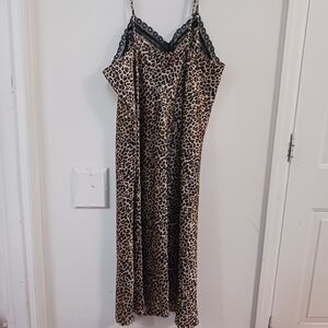 Enchanted Gown Size 22/24 Leopard Print Nightgown Slip Style Loungewear